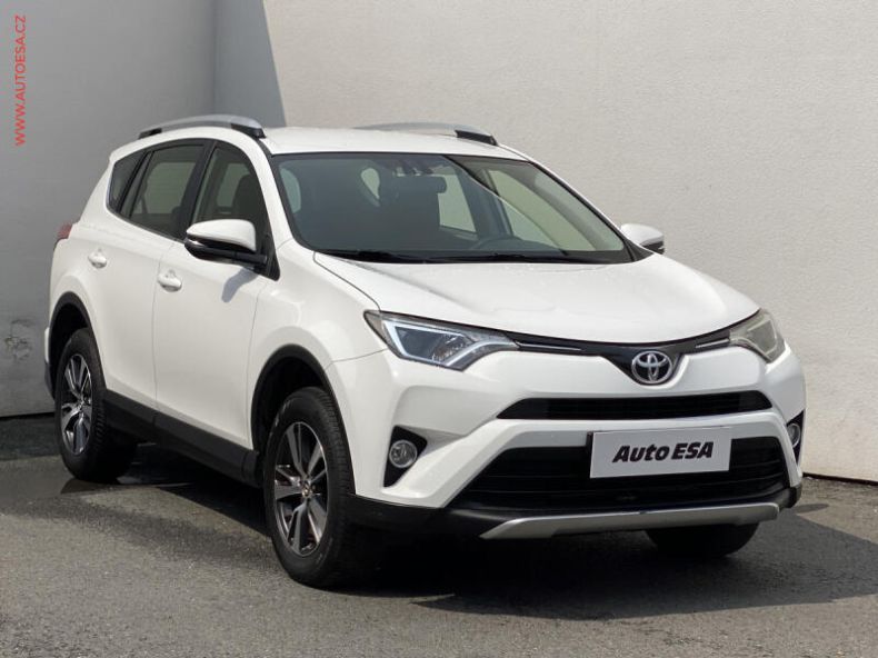 Toyota RAV 4 - hlavní fotka inzerátu