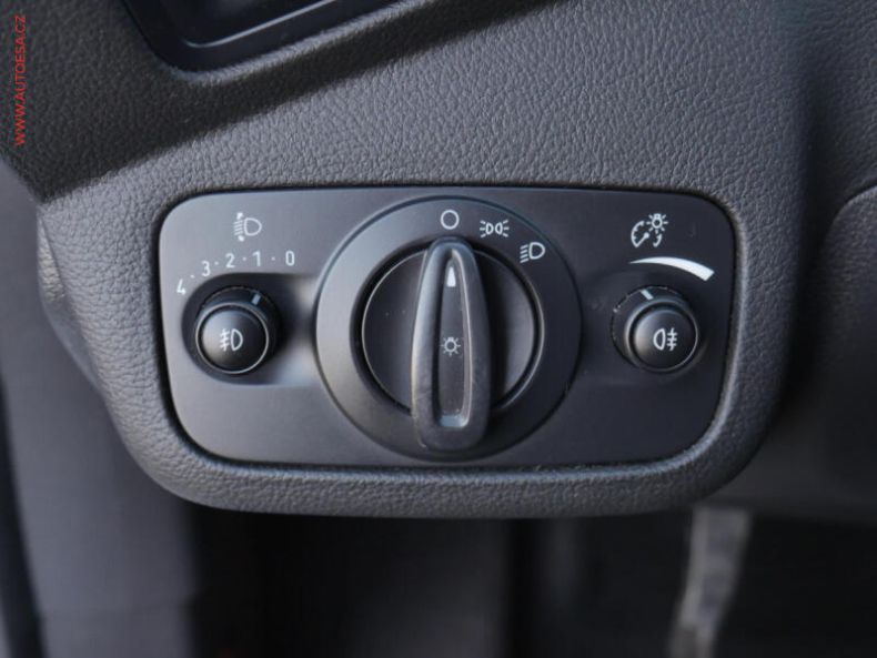 Ford Kuga - hlavní fotka