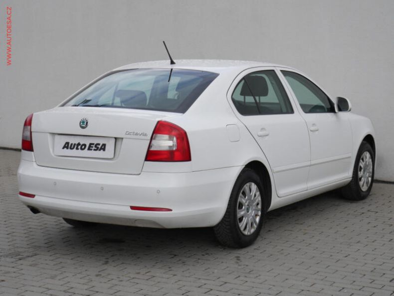 Škoda Octavia - hlavní fotka