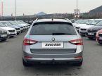 Škoda Superb - fotka číslo 4