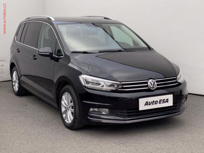 Volkswagen Touran - hlavní foto