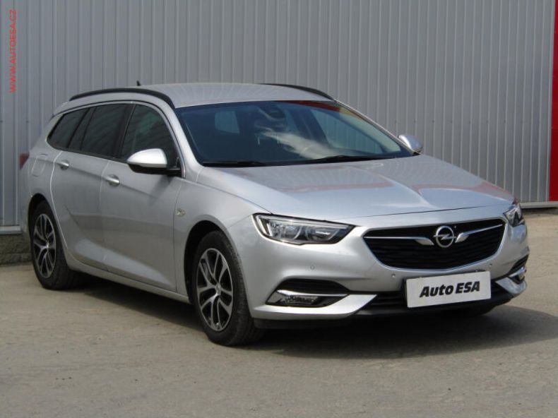 Opel Insignia - hlavní fotka inzerátu