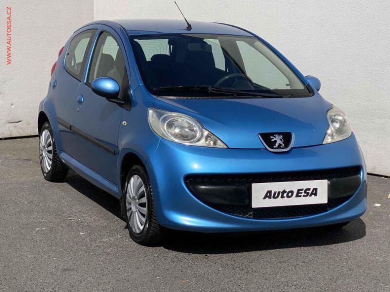 Peugeot 107 - hlavní foto