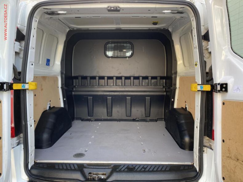 Ford Transit - hlavní fotka