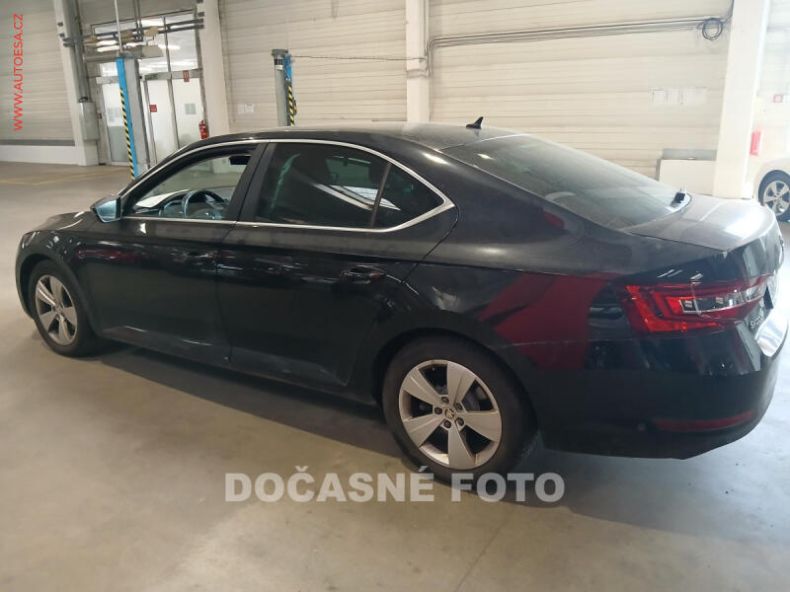 Škoda Superb - hlavní fotka inzerátu
