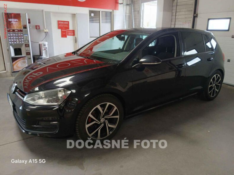 Volkswagen Golf - hlavní fotka inzerátu