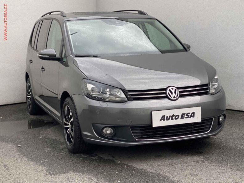 Volkswagen Touran - hlavní foto