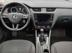 Škoda Octavia - fotka číslo 7