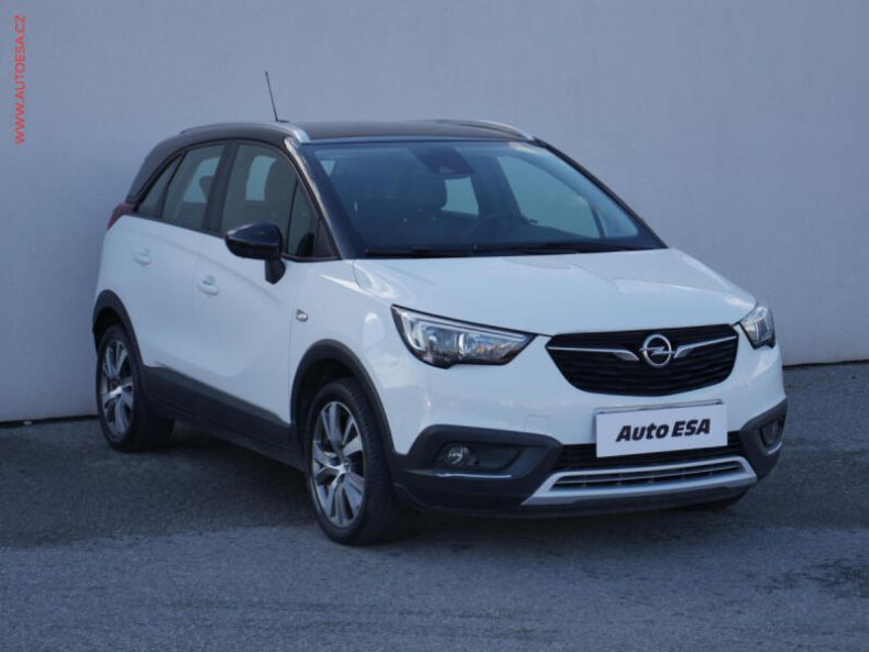 Opel Crossland X - hlavní foto