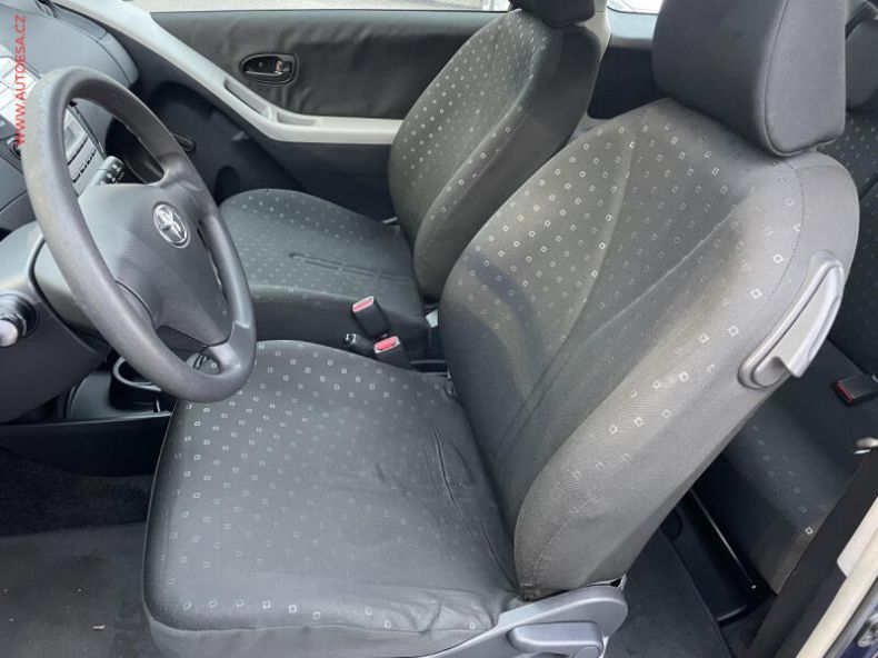 Toyota Yaris - hlavní fotka