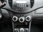 Hyundai i10 - fotka číslo 12
