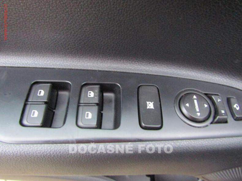 Kia Rio - hlavní fotka