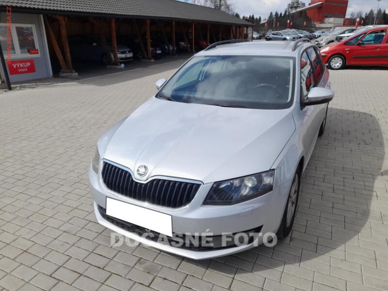 Škoda Octavia - hlavní foto