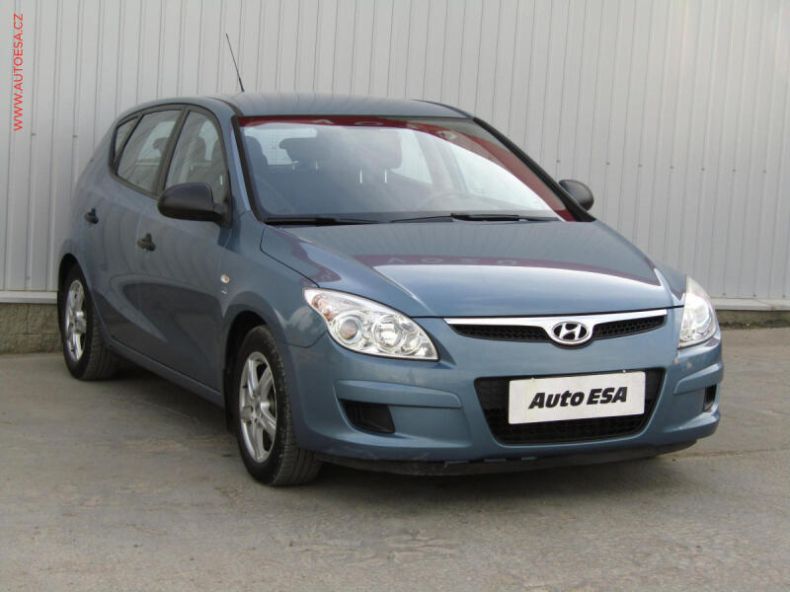 Hyundai i30 - hlavní fotka inzerátu