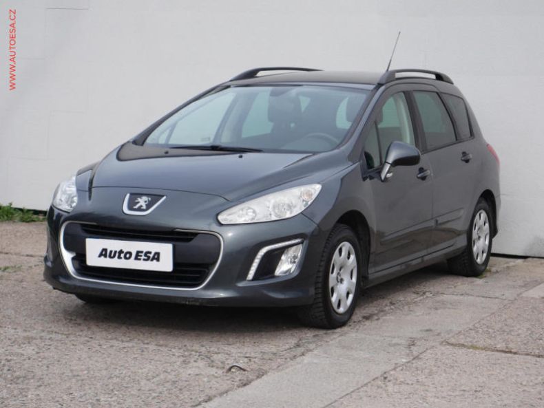 Peugeot 308 - hlavní fotka