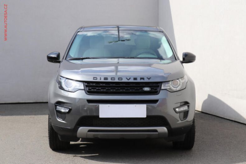 Land Rover Discovery - hlavní fotka