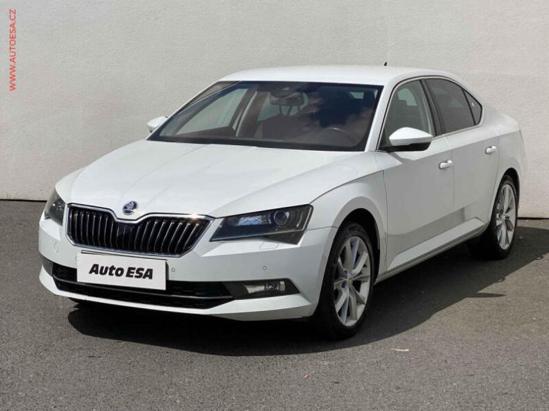 Škoda Superb - hlavní fotka