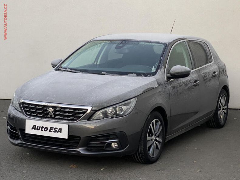 Peugeot 308 - hlavní fotka