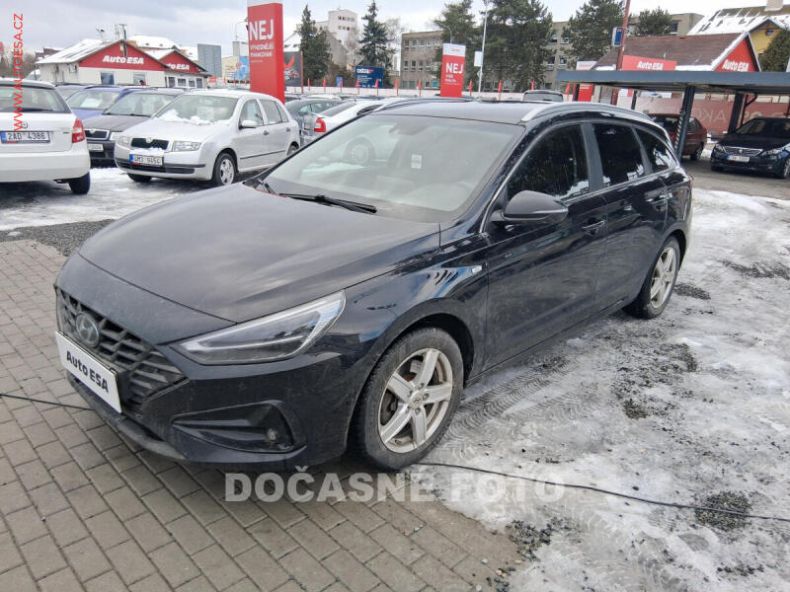 Hyundai i30 - hlavní foto