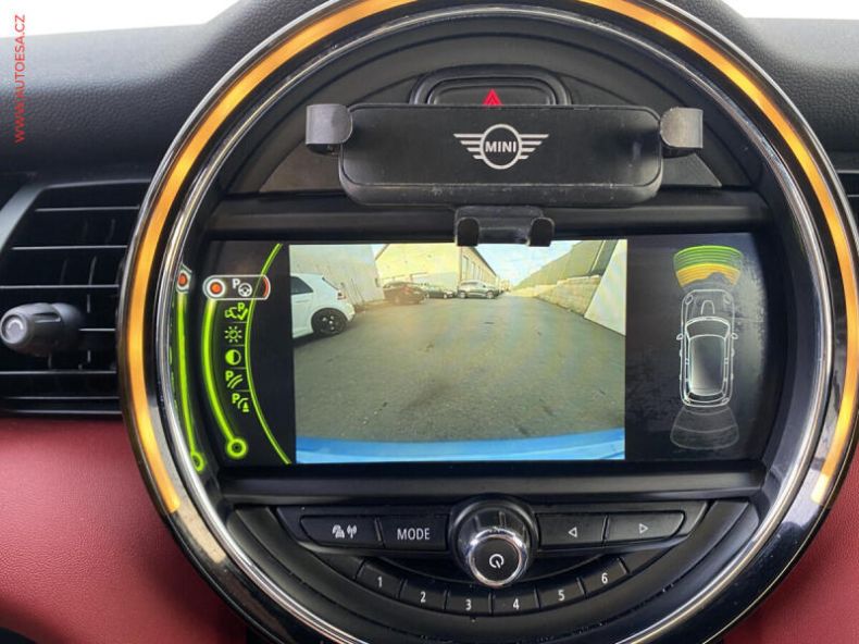 Mini Cooper - hlavní fotka