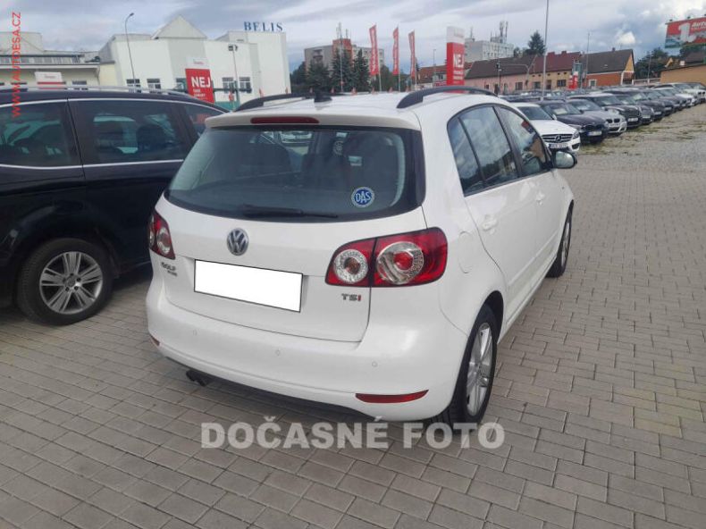 Volkswagen Golf - hlavní fotka