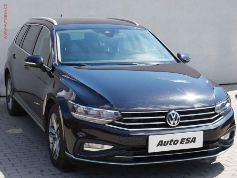 Volkswagen Passat - hlavní foto