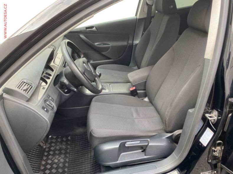 Volkswagen Passat - hlavní fotka