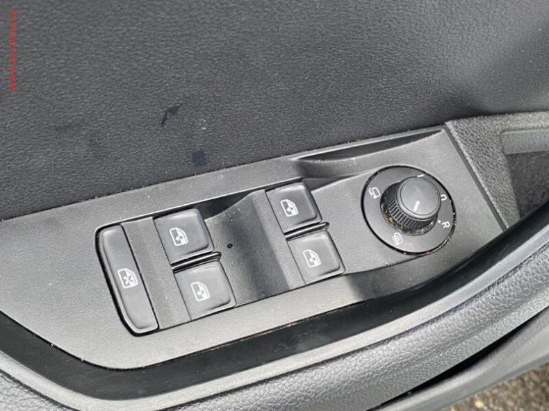 Škoda Superb - hlavní fotka