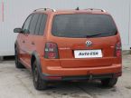 Volkswagen Touran - fotka číslo 3