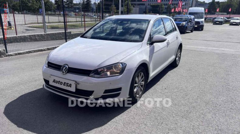 Volkswagen Golf - hlavní fotka inzerátu