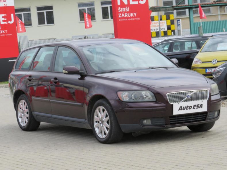 Volvo V50 - hlavní foto