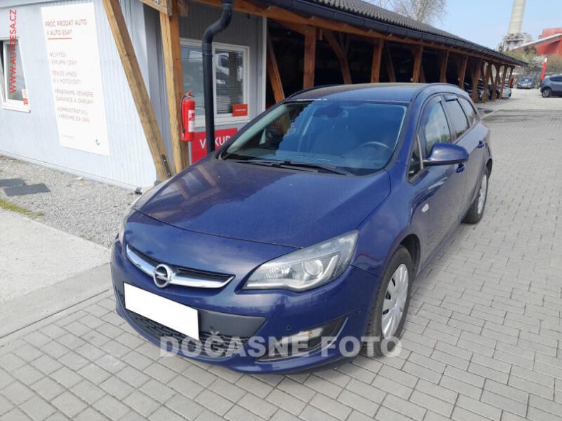 Opel Astra - hlavní fotka inzerátu