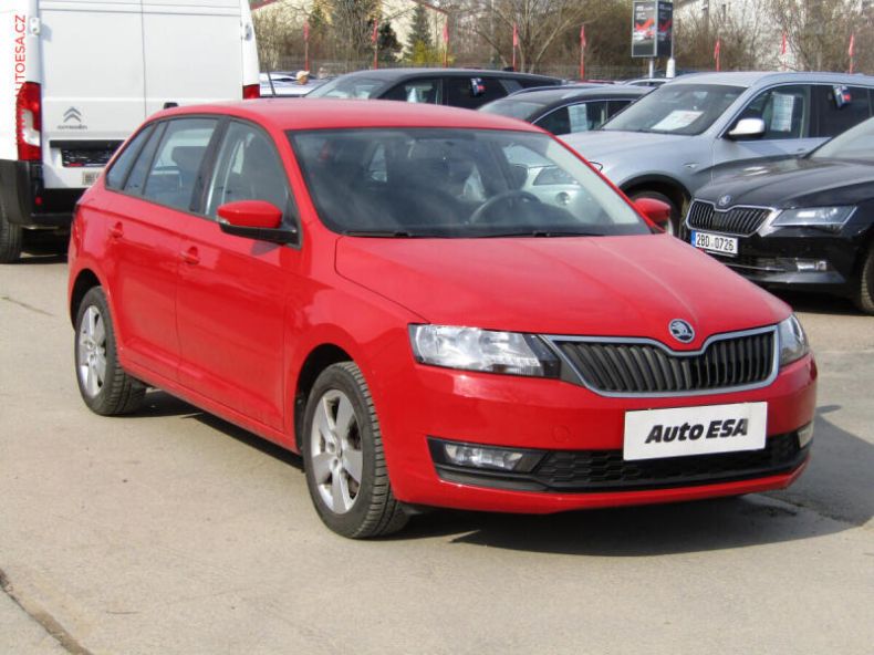 Škoda Rapid - hlavní foto