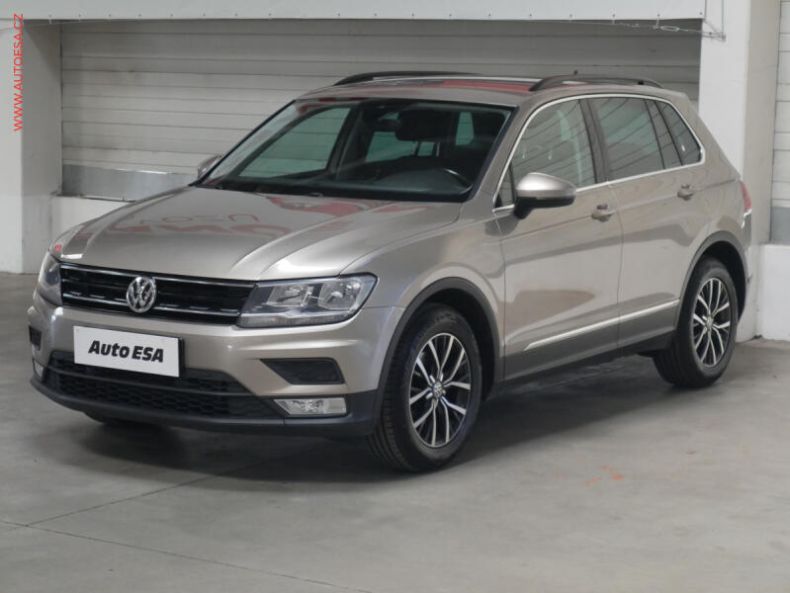 Volkswagen Tiguan - hlavní fotka
