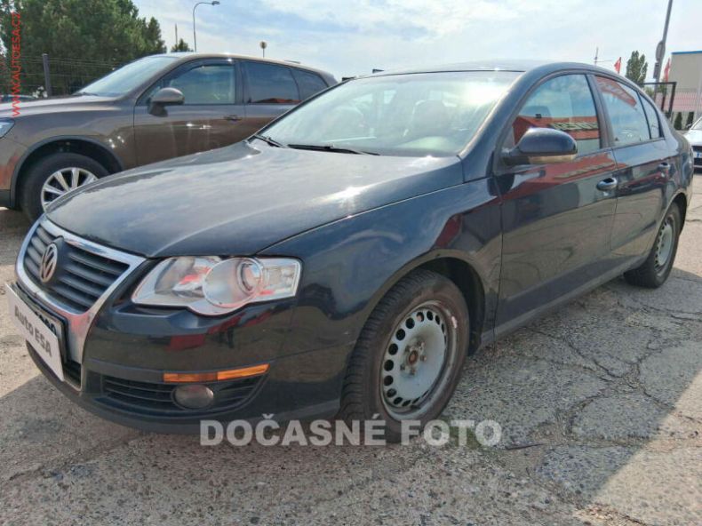 Volkswagen Passat - hlavní foto