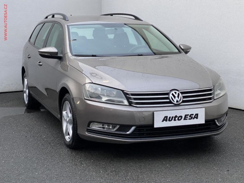 Volkswagen Passat - hlavní foto