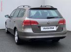 Volkswagen Passat - fotka číslo 5