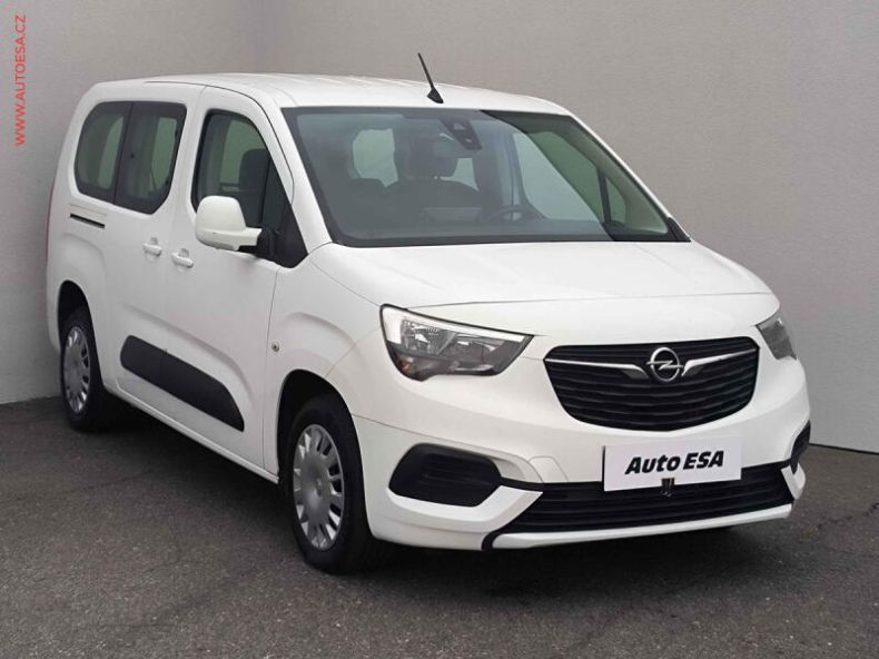 Opel Combo - hlavní foto