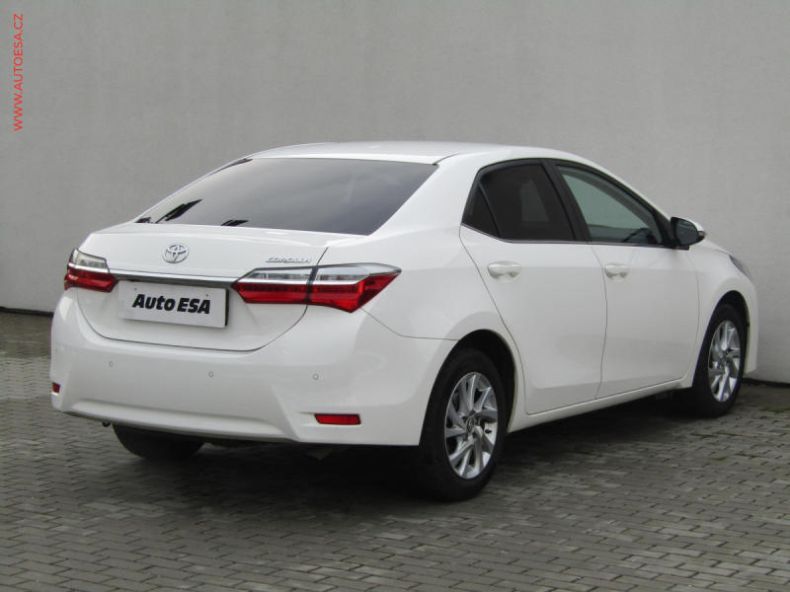Toyota Corolla - hlavní fotka