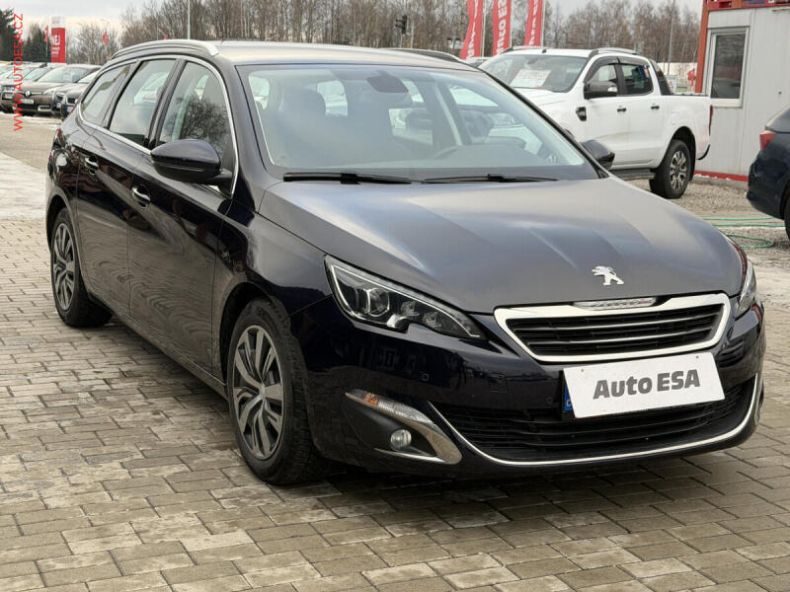 Peugeot 308 - hlavní foto