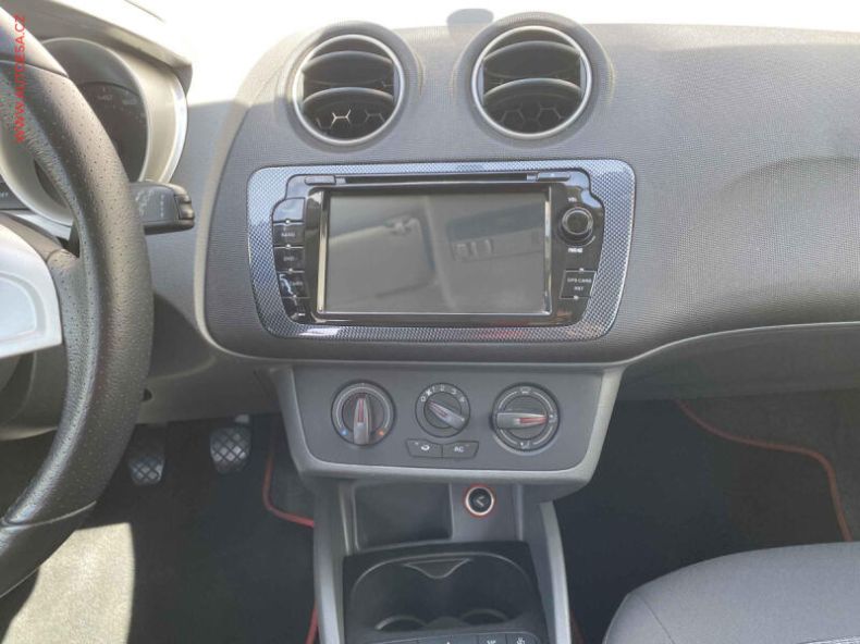 Seat Ibiza - hlavní fotka