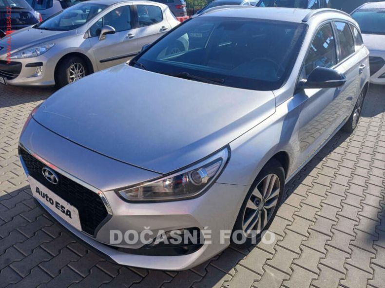 Hyundai i30 - hlavní fotka inzerátu