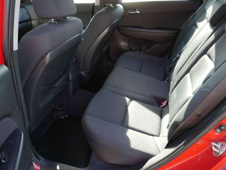 Hyundai i30 - hlavní fotka