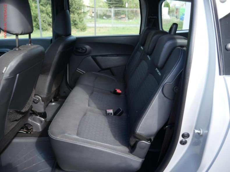 Dacia Lodgy - hlavní fotka