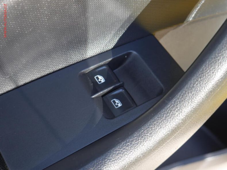 Škoda Rapid - hlavní fotka