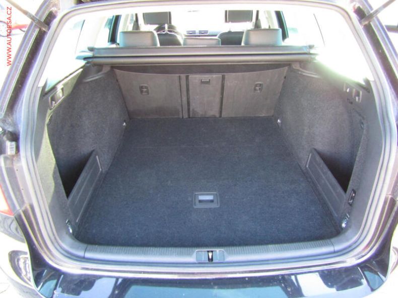 Volkswagen Passat - hlavní fotka