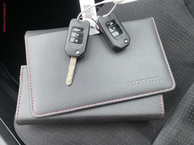 Honda CR-V - hlavní fotka