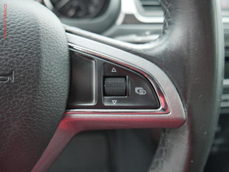 Škoda Rapid - hlavní fotka