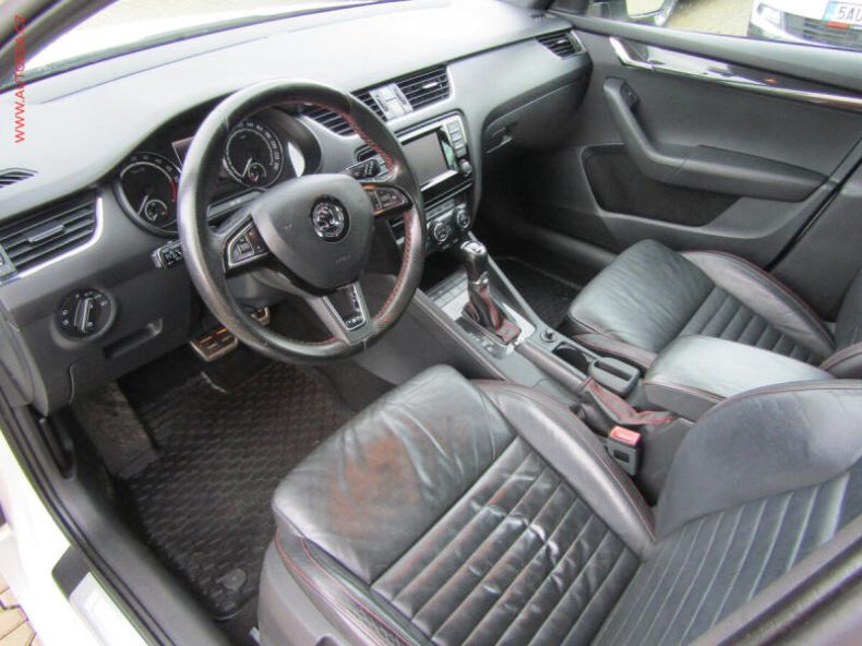 Škoda Octavia - hlavní fotka