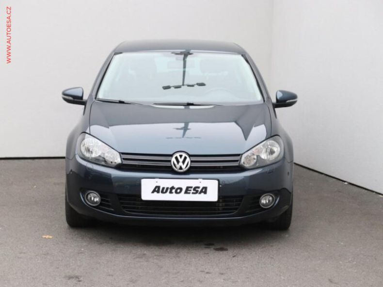 Volkswagen Golf - hlavní fotka